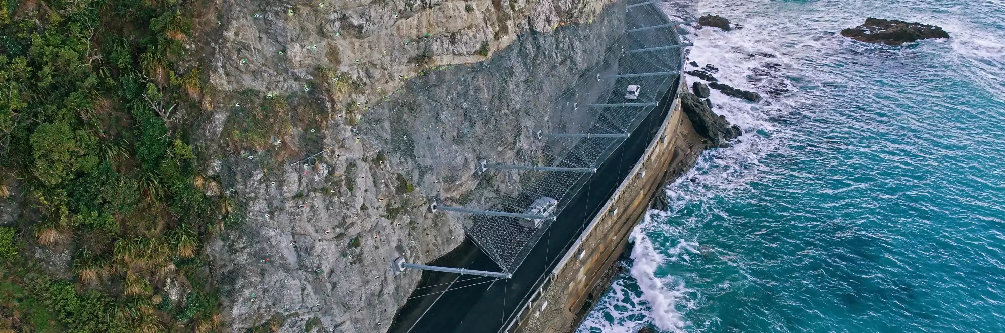 CANOPY System: The self-cleaning rockfall barrier