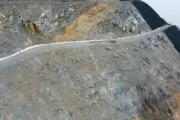 Ochrona przed obrywami skalnymi - Cuenca - Molleturo - Km. 49 2023