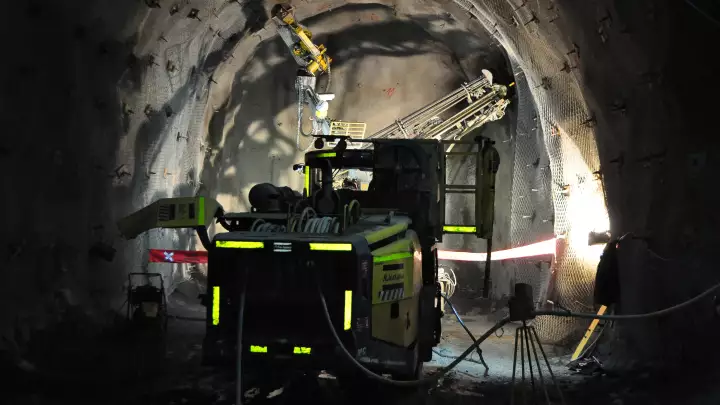 Exploitation minière / Tunnel - Codelco El Teniente Copper Mine 2016