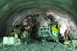 Exploitation minière / Tunnel - Alto Maipo Underground 2016