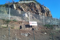 Ochrona przed obrywami skalnymi - Estrada Comandante Camacho de Freitas, Madeira 2020