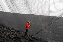 Proteção contra fluxos de detritos - Canadian Malartic Mine CMM 2019