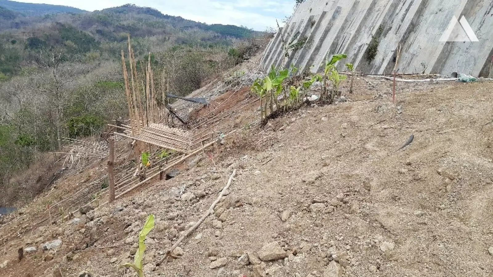 Böschungsstabilisierung - Imogiri Royal Cemetery, Yogyakarta 2020
